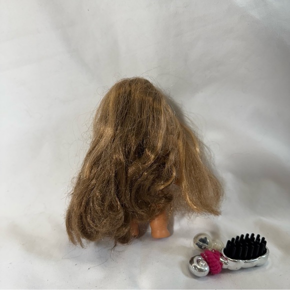 Vintage 2004 Hair Flair Yasmin Doll - Picture 3 of 4